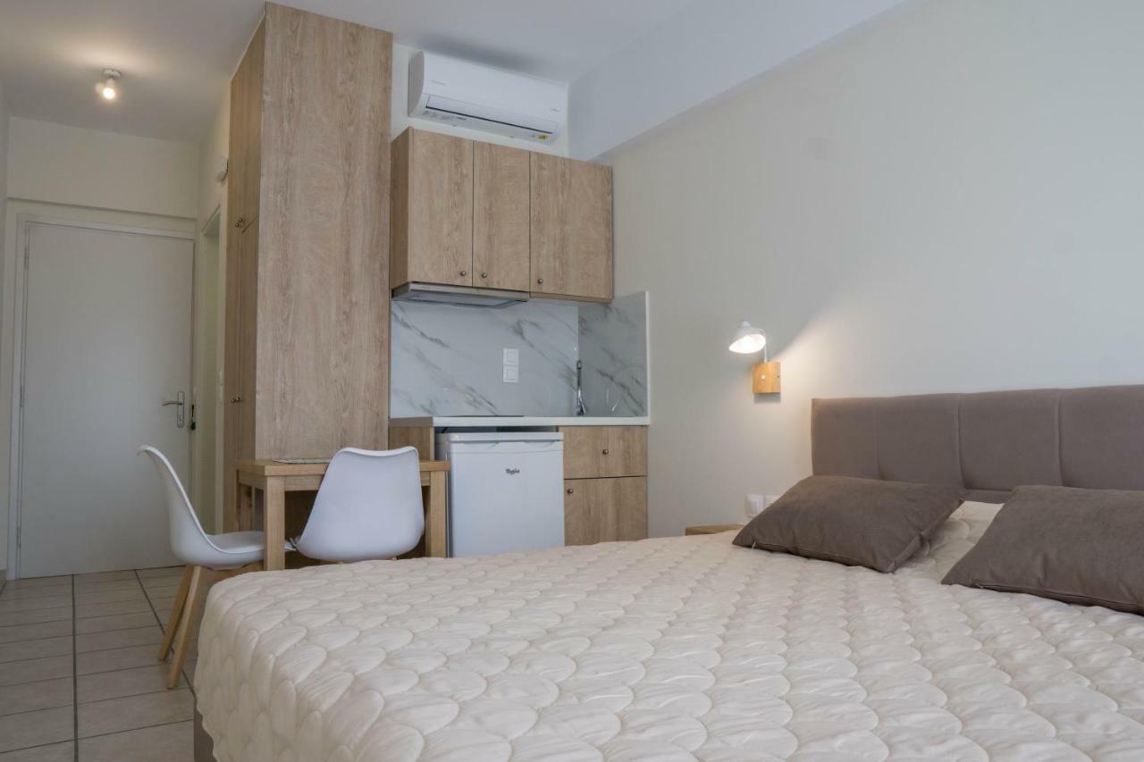 Pinelopi Hotel Платанес Екстер'єр фото