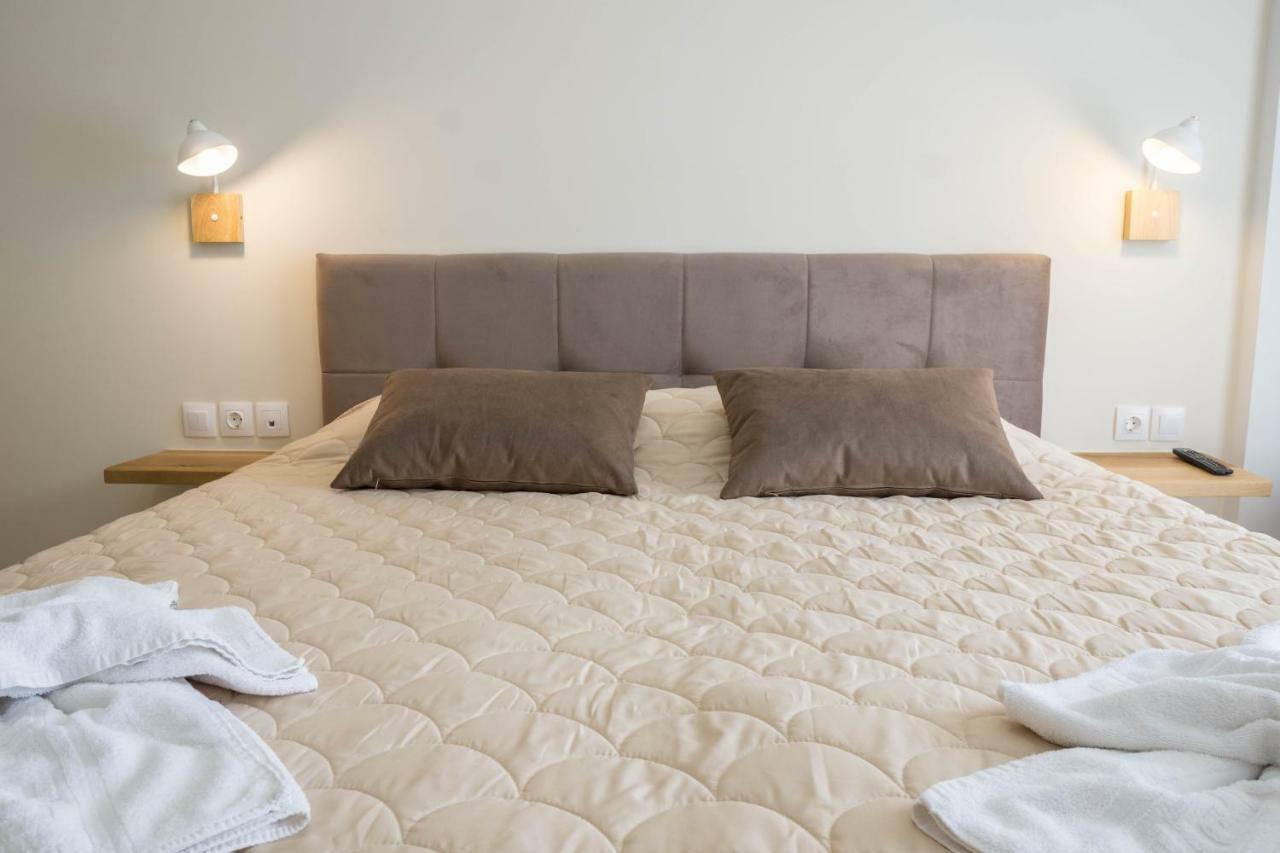 Pinelopi Hotel Платанес Екстер'єр фото